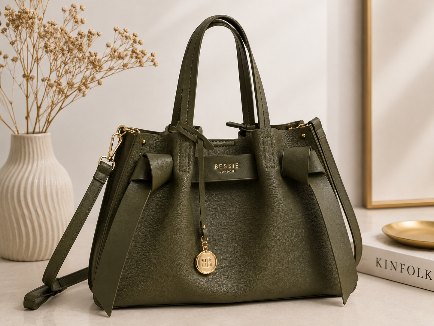 Stylish Bow City Tote Bag